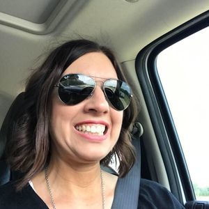 Meet your Posher, Crystal